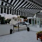 With Parking Space Baska Voda, Makarska - 16517 Appartement Baška Voda