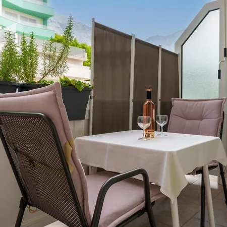 Lejlighed With Parking Space Baska Voda, Makarska - 16517
