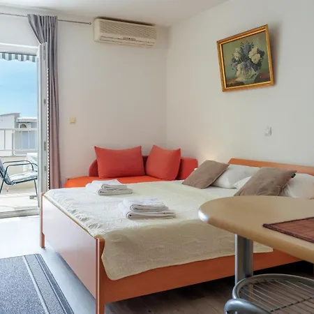 Appartement With Parking Space Baska Voda, Makarska - 16517 *